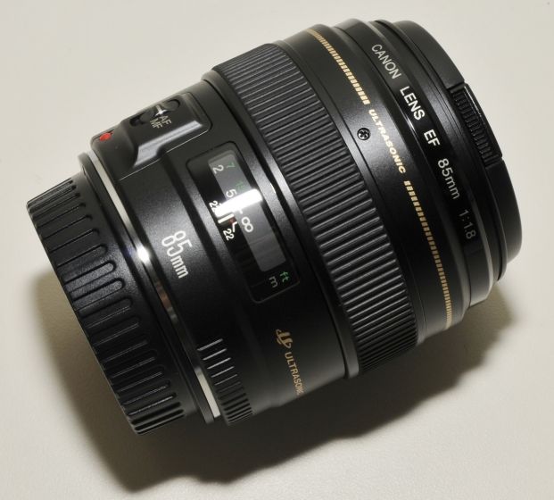 Canon EF 85mm F 1 8 USM Lens