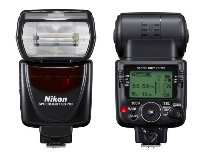 Nikon Speedlight SB-700 